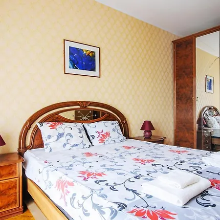 Apartament On Nezavisimosti 19 Minsk