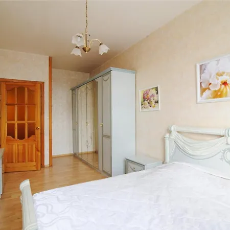Appartamento Apartament On Nezavisimosti 19 *