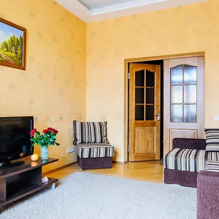 Apartament On Nezavisimosti 19 *