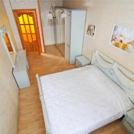 Appartamento Apartament On Nezavisimosti 19 *
