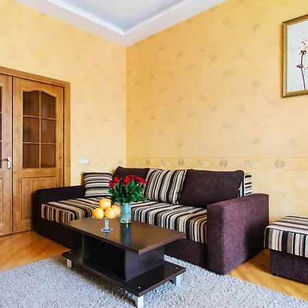 Apartament On Nezavisimosti 19 Apartment *